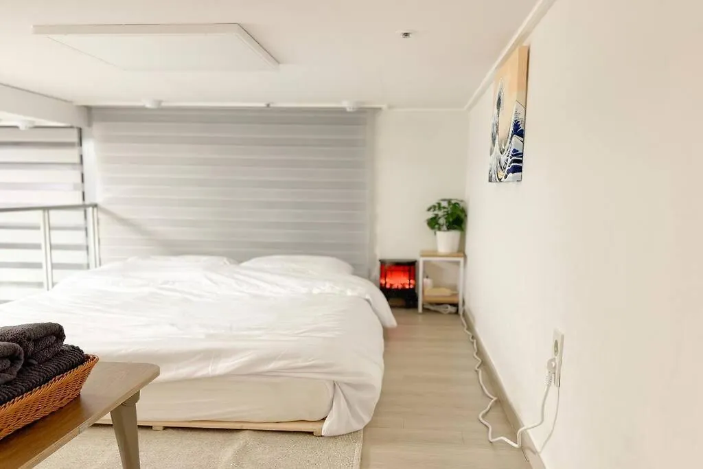 High-Rise Luxe Loft Seoul Stay Apartment