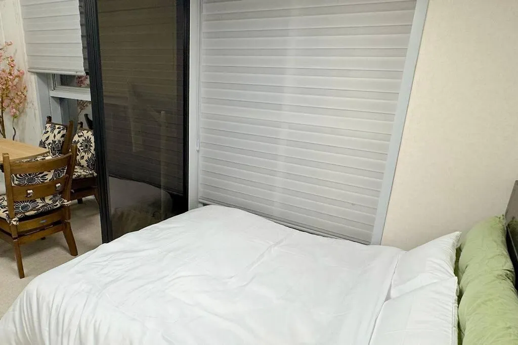 High-Rise Luxe Loft Seoul Stay 0*,