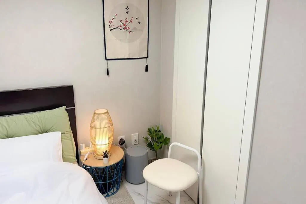 High-Rise Luxe Loft Seoul Stay 0*,