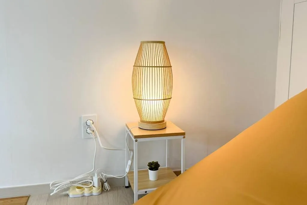 Apartment High-Rise Luxe Loft Seoul Stay